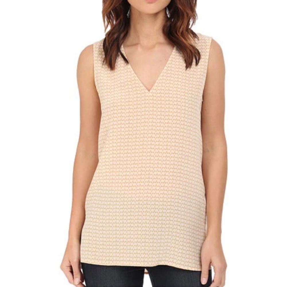 NWT Equipment Sleeveless 100% Silk Otis Sleeveless Top M Nude Chevron Blouse